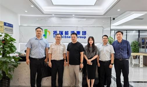 中国邮政储蓄银行南宁市分行与CQ9电子能源集团开展银企战略合作交流